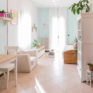 Bloom As Are Bed and breakfast Bolonia
