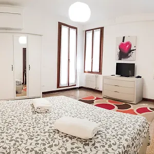 ca-loredan.hotelinveneto.com/